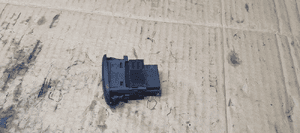 Przycisk przełącznik szyby Citroen C3 I 96605364XT 2