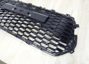 Suzuki across 20- kratka atrapa grill w zderzak środkowa pdc 53112-42310 5