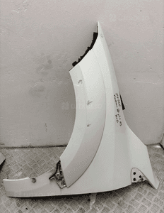 Blotnik lewy przod renault megane iii 3 rs org 1
