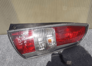 Daihatsu sirion ii 2 subaru justy lampa tył tylna prawa oryginał! 1