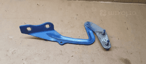 Zawias maski prawy przód przedni Ford Focus MK2 Q8 1