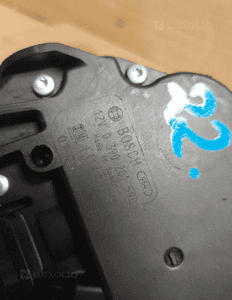 SILNICZEK WYCIERACZKI TYŁ OPEL ASTRA H HB HATCHBACK 0390201590 2