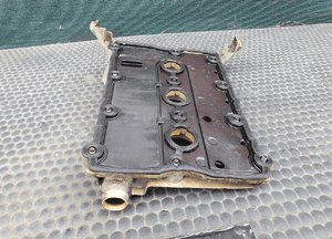 Pokrywa Zaworow 06C103471F Dekiel Lewa 3.0 ASN AUDI A4 B6 A6 C5 A8 8