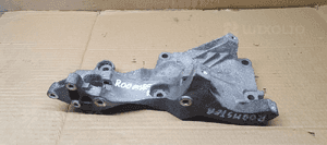 Podstawa łapa alternatora Skoda Roomster 045903143E 4