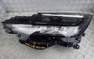 Lampa prawy przód toyota chr 2024 rok  81150-F4220  europa 1