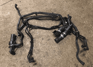 Przewody węże chłodnicze z obudową termostatu Jaguar XFRS XFR Sport 5.0