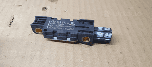 Czujnik sensor uderzeniowy Airbag Audi A8 D3 4B0959643A 2