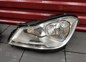 Mercedes c-klasa W204 lift lampa lewa przód przednia oryginał uk bdb 2