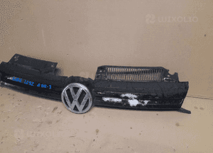 VW Golf VI 6 HB Grill Atrapa LC9Z Czarny 2