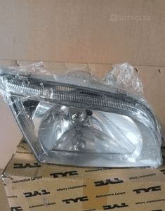 Lampa prawy przód przednia prawa Mitsubishi Space Star TYC 2