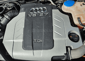 Audi A6 C6 2.7 TDI osłona na silnik 1