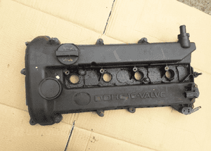 Mazda 3 BK 03-09 2.0 16V Dekiel Pokrywa zaworów 2