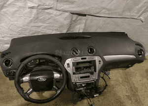 Deska konsola kokpit nagrzewnica ford mondeo MK4 1