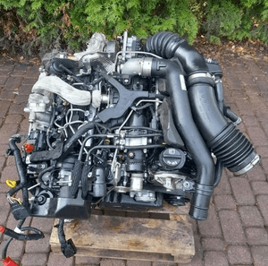 Jeep grand cherokee 3,0 VM44 exf silnik kompletny 2