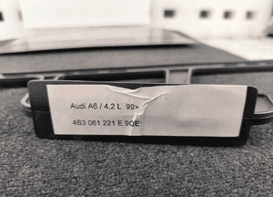 ORYGINALNE Dywaniki Welurowe Audi A6 4,2L 1999- 4B3061221E 4B3 061 221 E 3