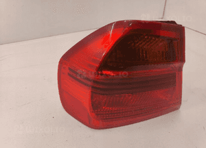 Bmw e90 05-09 lampa tył lewa 4