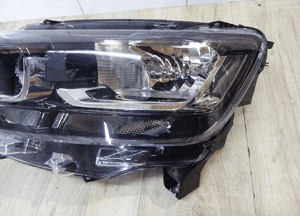 Toyota proace 18- lampa lewa 9835780680 2