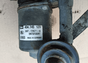 Ford Fusion  mechanizm wycieraczek przód silniczek 2S6T 2