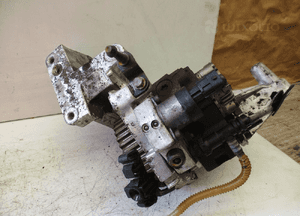 POMPA WTRYSKOWA 0445010075 1.9 DCI 6