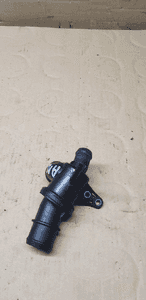 Obudowa termostatu termostat Mercedes W169 2.0 CDI A6402000415 6