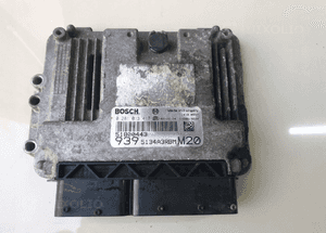 Alfa 159 komputer sterownik silnika 51800443 1