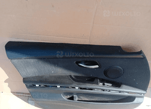 Boczek tapicerka lewy przód BMW 3 E90 1