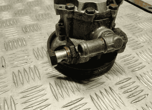 BMW X3 E83 POMPA WSPOMAGANIA 7692974 6