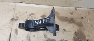 Łapa poduszka silnika Suzuki Swift IV 1.3 16V 2