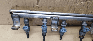 Listwa wtryskowa wtryski VW Phaeton 3.2 R32 022133315L 7