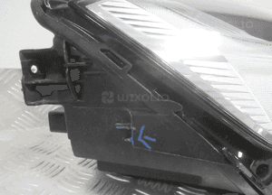 Lampa przednia przód prawa volvo XC60 ii full led 2017 5