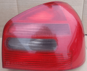 Audi A3 8L 8L0 lampa tył tylna prawa 8L0945096 1