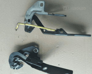Citroen C4 Picasso I zawias maski prawy 3