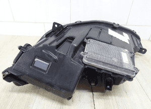 Tesla model s lift lampa prawy przód prawa przednia full led 105357500E 6