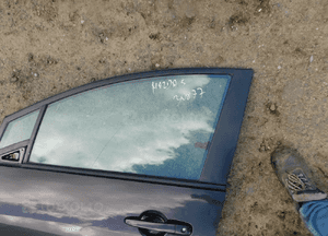 mazda 5 drzwi nr 30877 WYSYŁKA 2