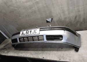 Zderzak przód przedni vw volkswagen golf 4 iv LA7W srebrny 3