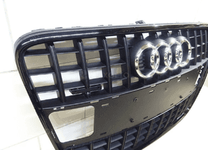 Grill Audi Q7 SQ7 W12 S-Line 4L0807651J lift 3