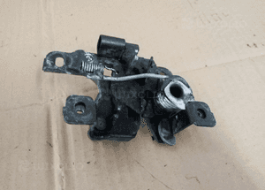 Zamek rygiel maski przód Audi A4 B5 FL 8D0823509L 4