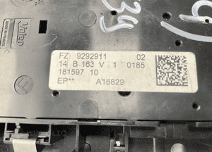 Bmw F15 F16 F39 F45 centrum funkcyjne dachu lampka podsufitki 9292911 6