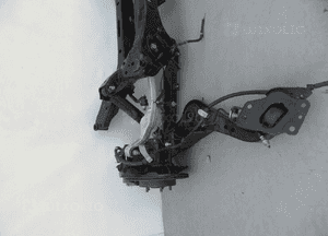 ZAWIESZENIE WAHACZ PRAWY TYŁ NISSAN X-TRAIL T32 1