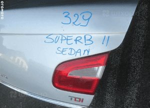 Szyba klapa bagażnika tylna tył skoda superb ii 2 sedan 9156 2008-2013 11