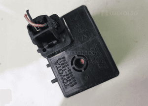 TOYOTA AVENSIS PRZKAŹNIK ALARMU 86650-13010 2