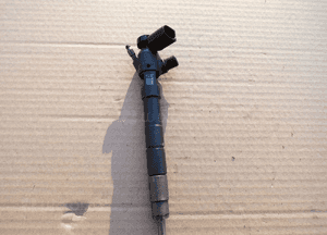 WTRYSKIWACZ MAN VW CRAFTER T5 T6 2.0 TDI 04L130277AP 1