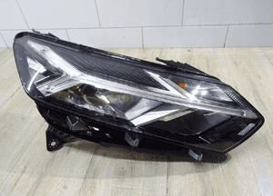 Lampa Prawy Przód 260106343R Dacia Sandero III oryginał 1