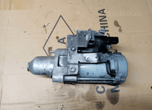 Rozrusznik starter silnika BMW M5 G30 F90 4.4 V8 8657337 3