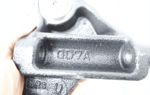 ZWROTNICA LEWY TYŁ MAZDA 626 GD7A261B0 5