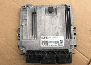 Sterownik silnika BJ32-12C520 Range Rover Evoque 2.2 TD4 1