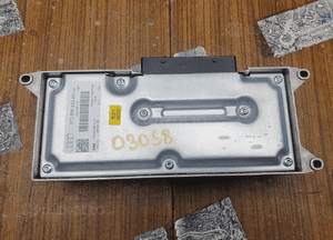 Wzmacniacz Modul 8T0035223 AB Audio Głosnikow Radia Audi A4 S4 B8 A5 5