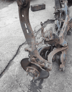 Mazda 6 02-07 Sanki belka wahacz ława tył tylne 3