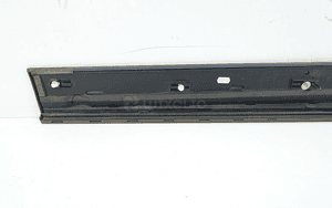Listwa drzwi prawa przód audi Q5 SQ5 8R0853960B 4