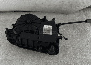 Zamek dociag klapy bmw 7 G11 G12 7357097 org fv 2